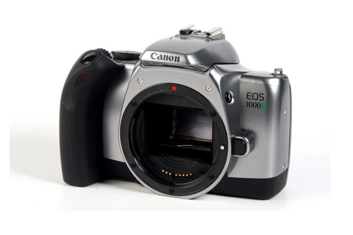 Купить Фотоаппарат пленочный CANON EOS 3000V (BODY)