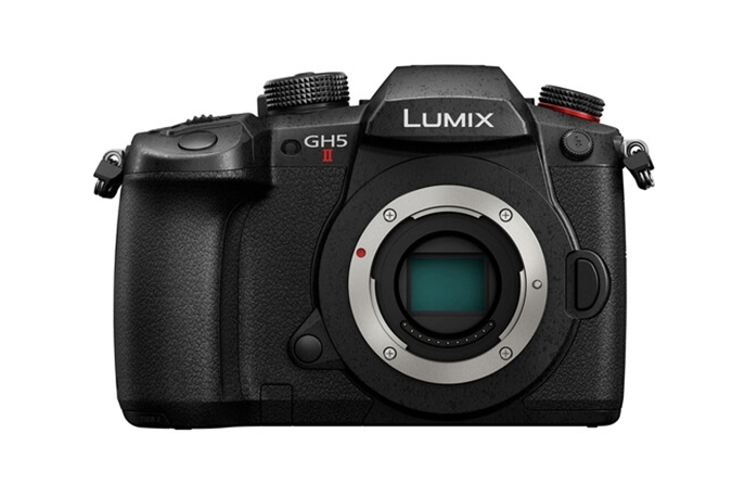 Купить Panasonic Lumix DC-GH5 Mark II Body (eng)