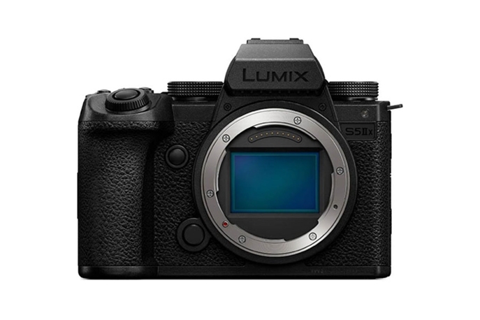 Купить Panasonic Lumix S5 IIX Body (eng)