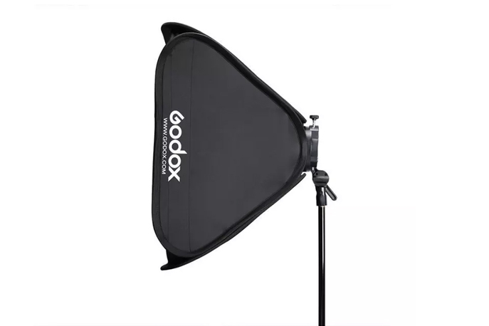 Купить Софтбокс Godox SGGV8080 для накамерных вспышек (с сотами и адаптером S2)