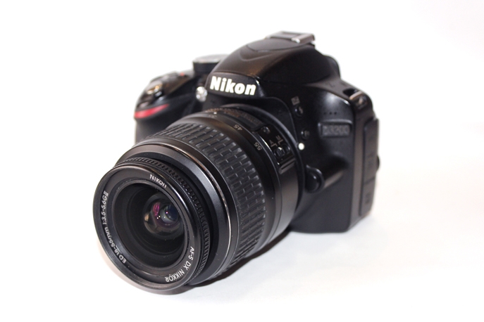 Купить Nikon D3200 kit 18-55мм f/3.5-5.6 G II (БУ)