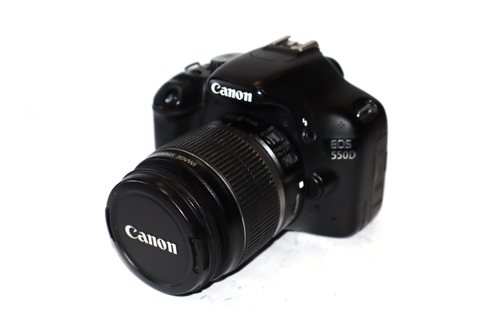 Купить Canon EOS 550D kit 18-55mm (БУ)