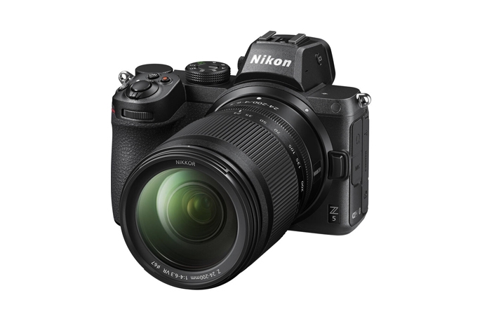 Купить Nikon Z5 Kit 24-200mm f/4-6.3 Black