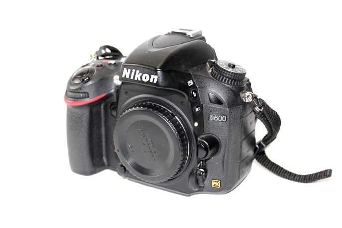 Купить Nikon D600 body (БУ)
